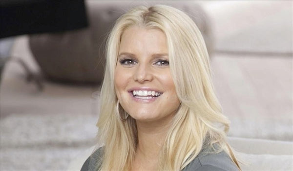 Jessica Simpson Ad- “Not Hungry…”